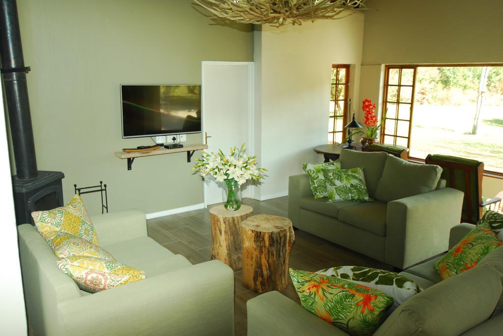 20 Mount Champagne Villa Champagne Valley ภายนอก รูปภาพ